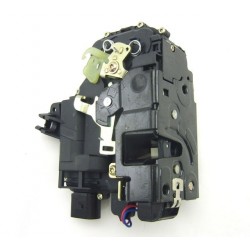 VW Bora 1998.10-/Golf IV 1997.08-2003.09/Passat 1996.10-2000.09/Seat Toledo 1999.04-/Skoda Octavia 1997.04- Jobb első ajtó zárja