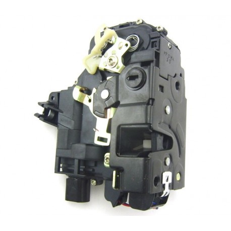 VW Bora 1998.10-/Golf IV 1997.08-2003.09/Passat 1996.10-2000.09/Seat Toledo 1999.04-/Skoda Octavia 1997.04- Jobb hátsó ajtó