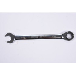 Racsnis csillag-villáskulcs 14 mm YT0195