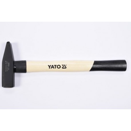 Lakatoskalapács 400 g YT-4494